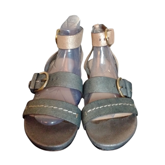 Naked Feet Sandals “Zeke” Metallic Strappy Sandals Silver and Gold Sandals 7.5 - Picture 3 of 11